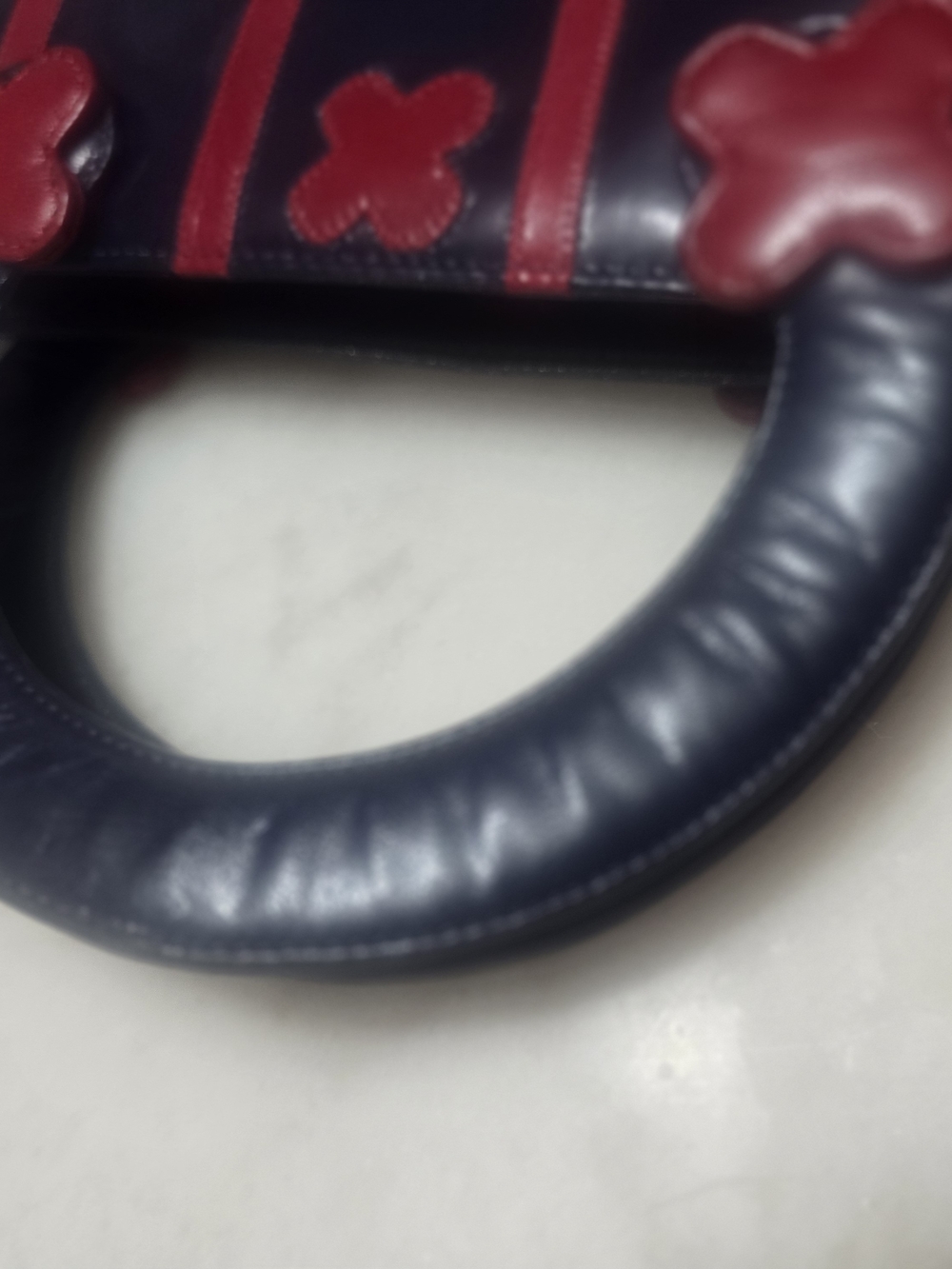 Carlos Falchi Black Satchel with Red Appliqué Xs - Picture 4 of 11